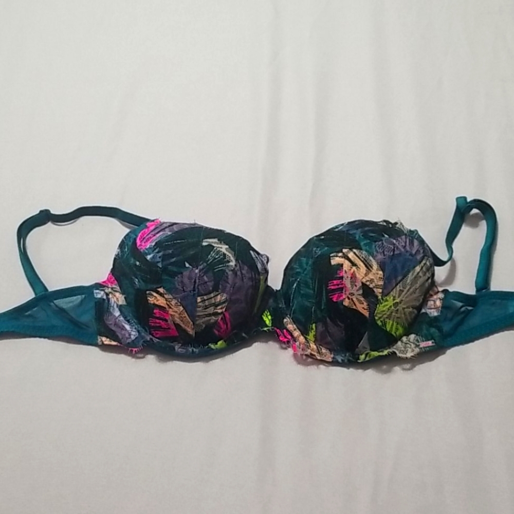 VS push up bra 32DD